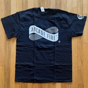 Arcade Fire Infinite Content Tour Shirt Large